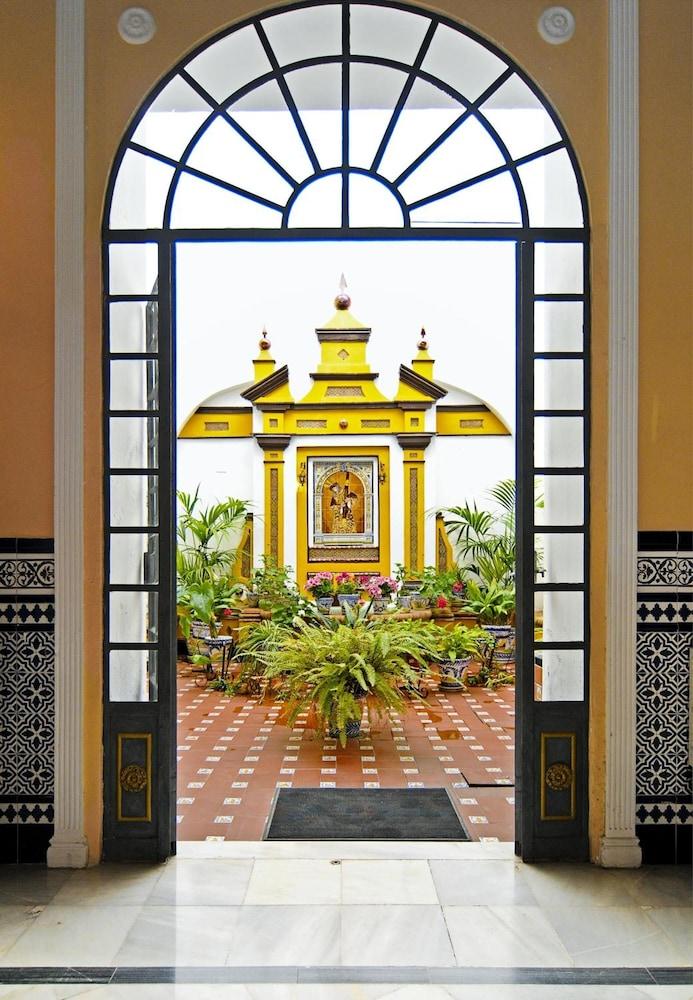 Casa Palacio Don Pedro Seville Exterior photo